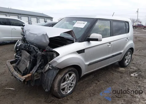 2011 Kia Soul + из США, поврежденный, VIN KNDJT2A26B7300577